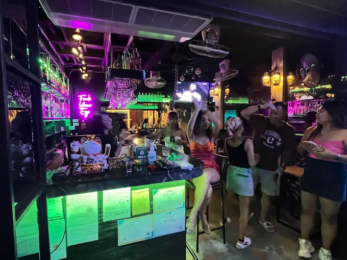 Inside Big B's Soi 11