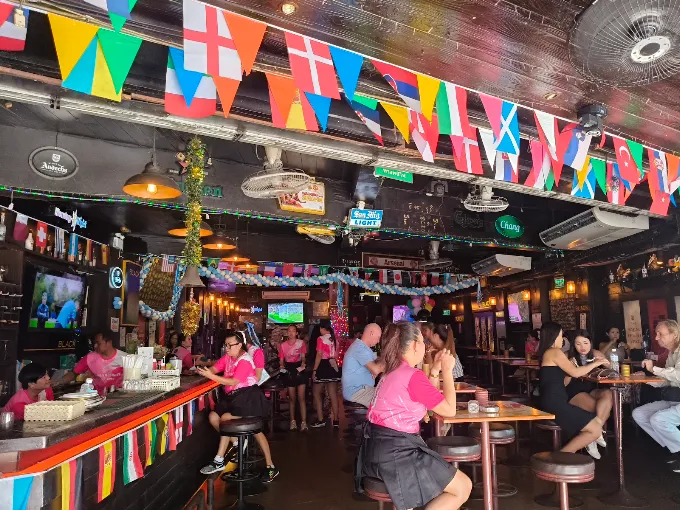 Inside Stumble Inn